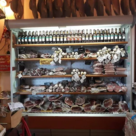 Il Pappamerlo ファームステイ Pila